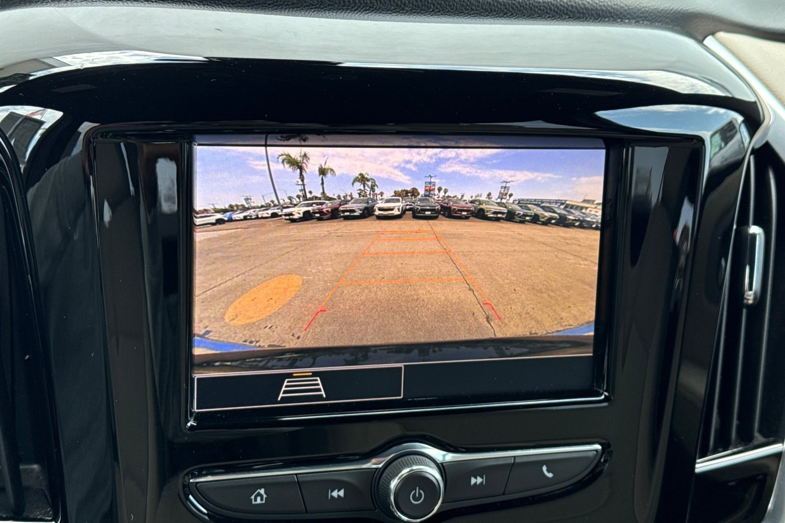 2023 Chevrolet Traverse LS photo 22