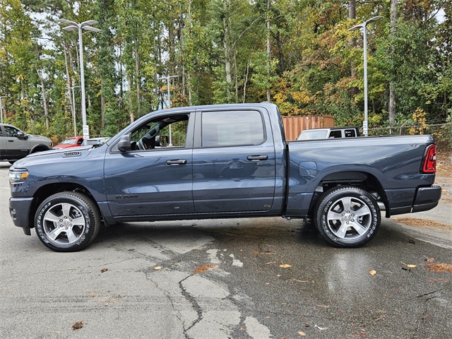 2026 Ram 1500 Express photo 4