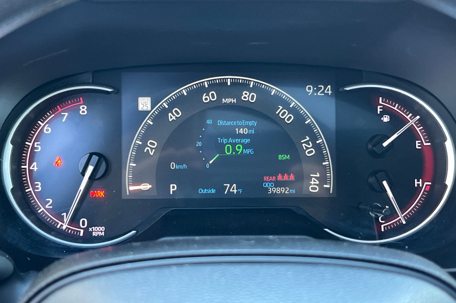 2023 Toyota RAV4 XLE photo 19