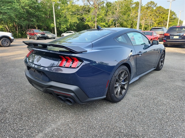 2024 Ford Mustang Dark Horse Premium photo 3