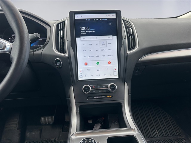2024 Ford Edge SEL photo 11