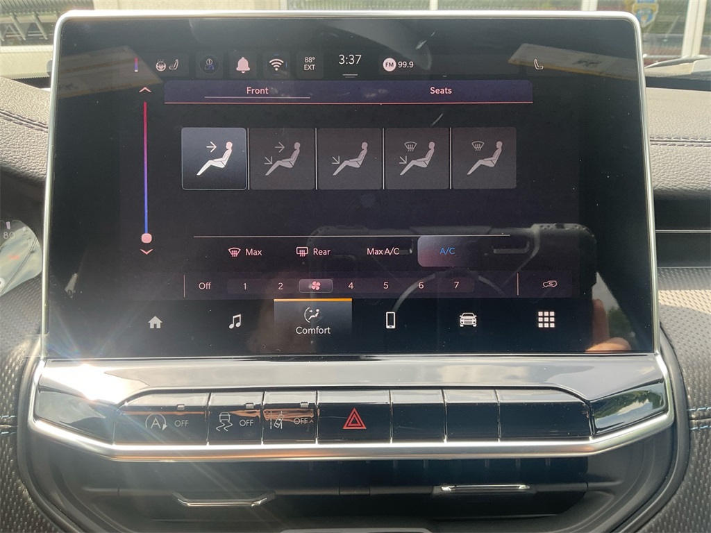 2025 Jeep Compass Latitude photo 21