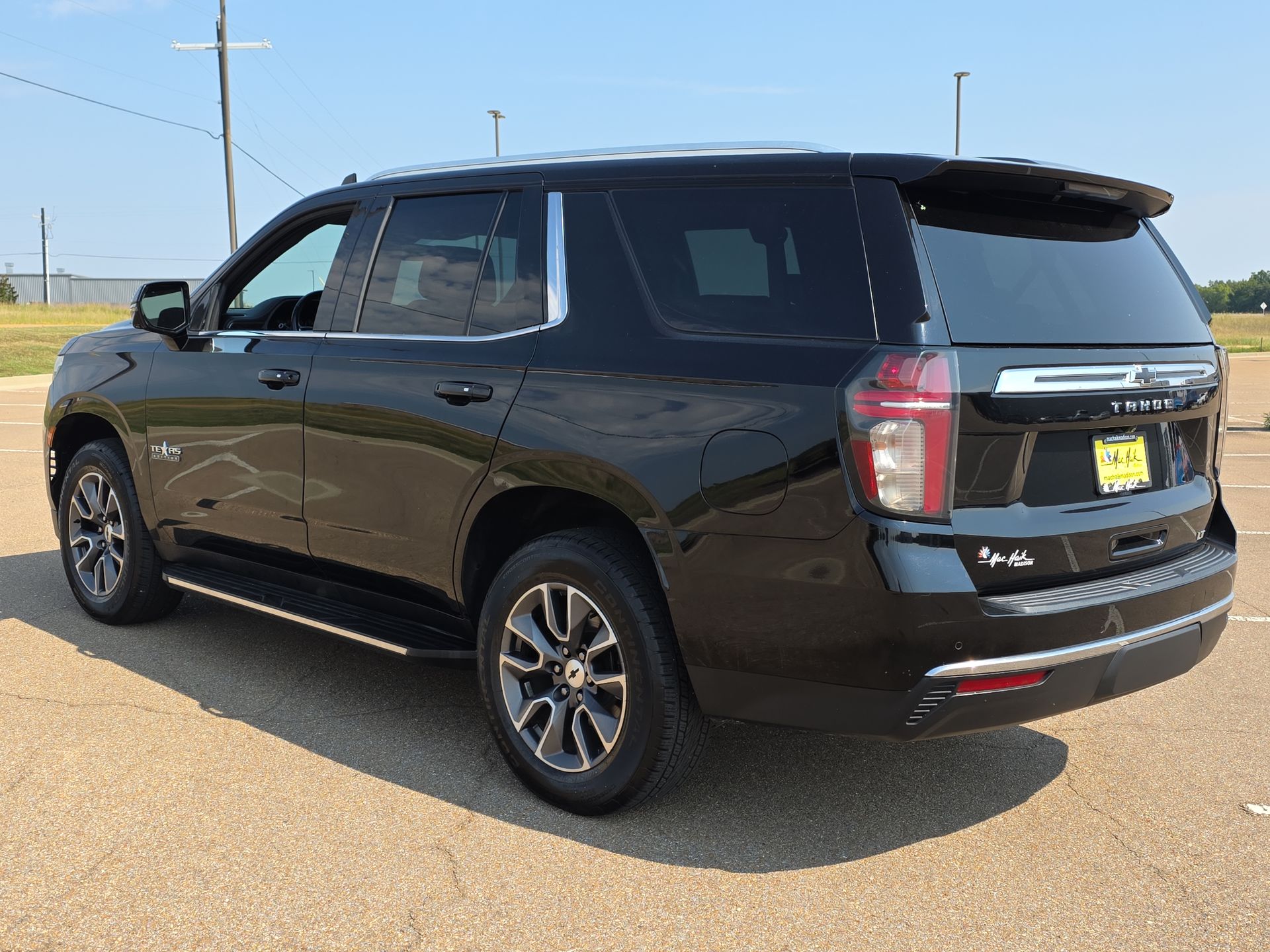 2021 Chevrolet Tahoe LT photo 5