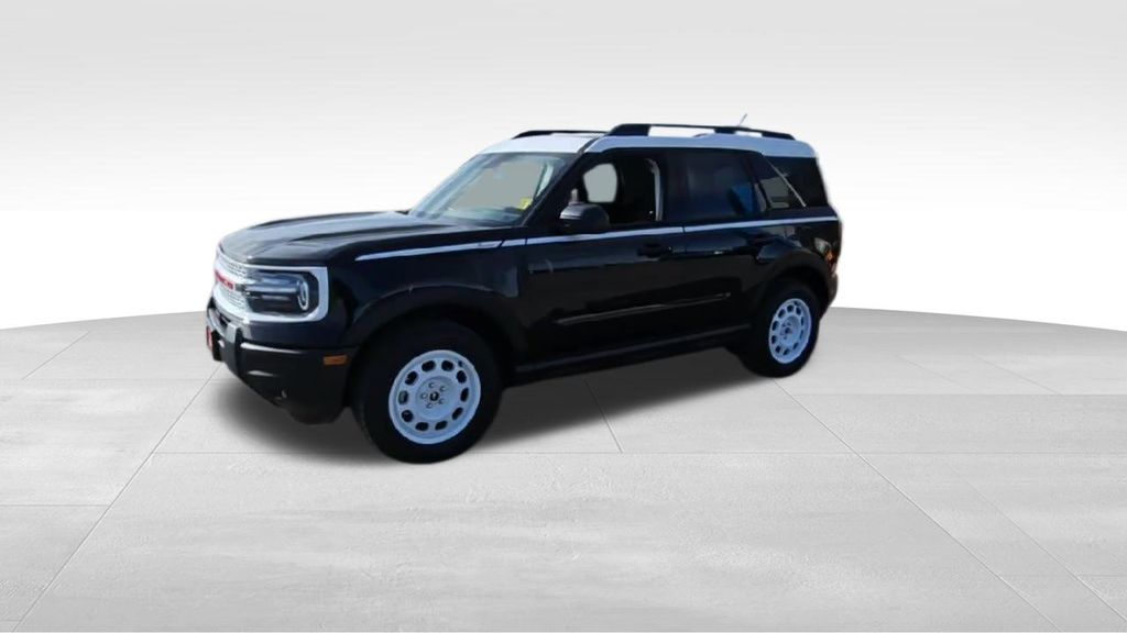 2025 Ford Bronco Sport Heritage photo 2