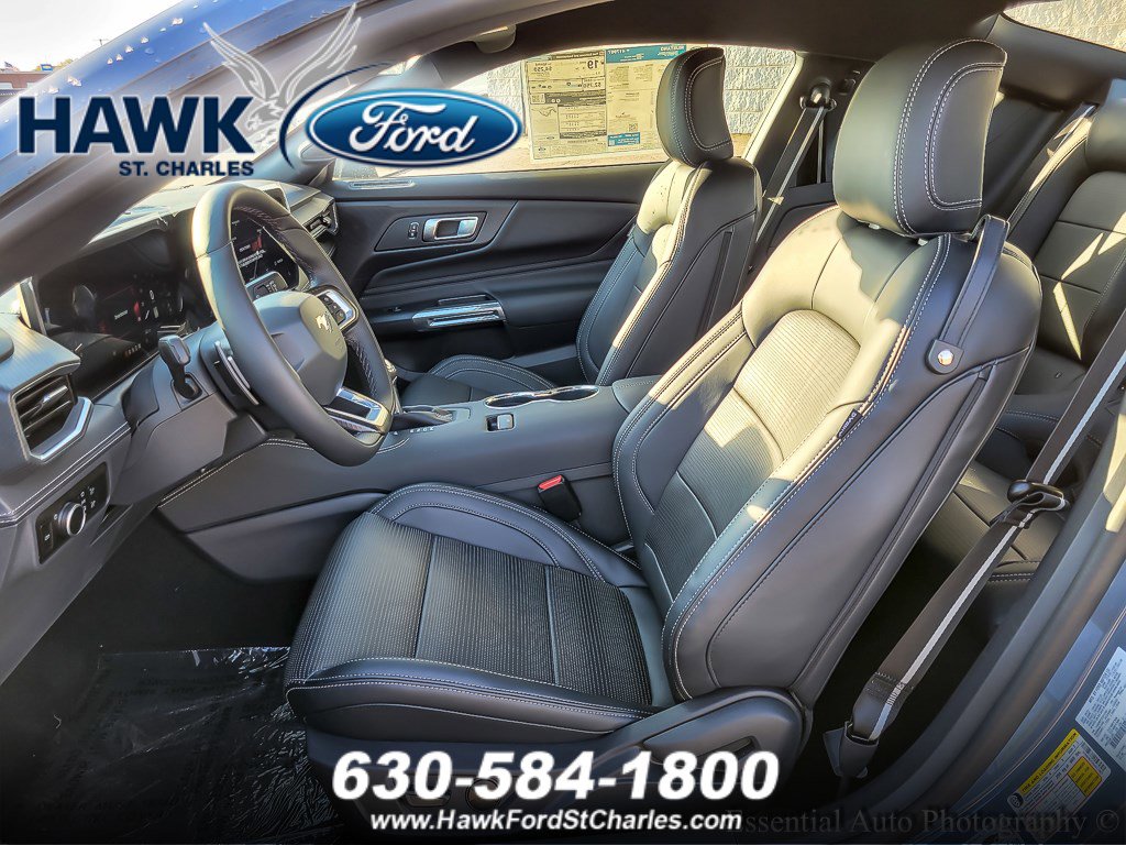 2025 FORD MUSTANG - Image 7