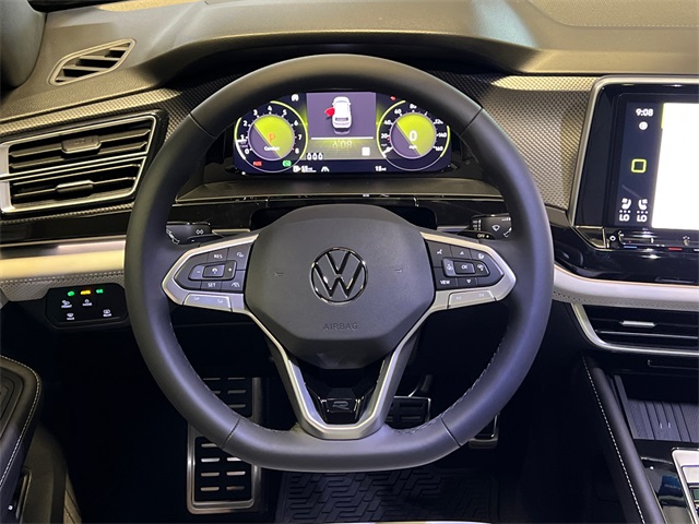 2026 Volkswagen Atlas Cross Sport SEL Premium R-Line photo 13