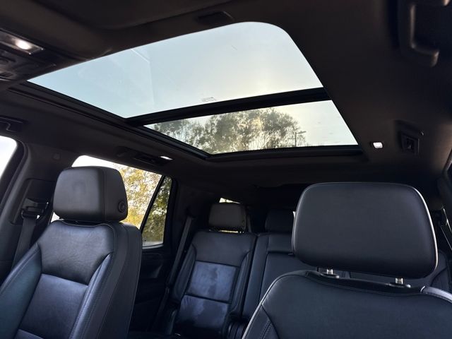 2021 Chevrolet Tahoe LT photo 16