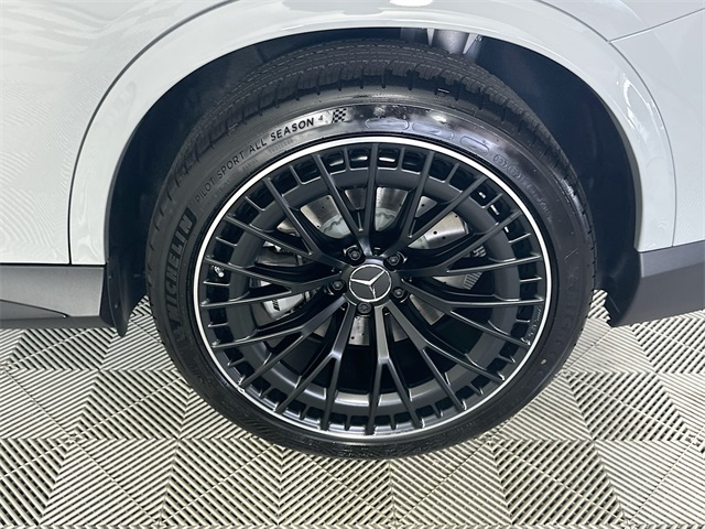 2026 Mercedes Benz GLC 43 AMG photo 28