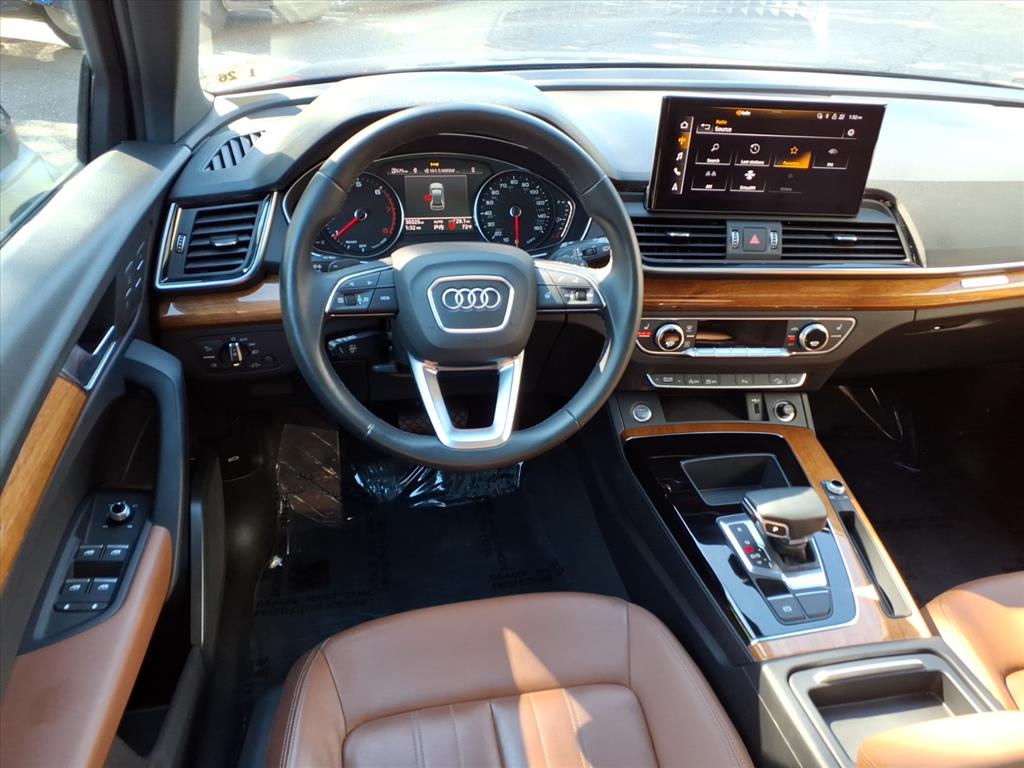 2021 Audi Q5 Premium 45 TFSI photo 6