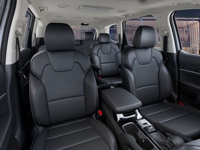 2025 Kia Telluride S photo 15