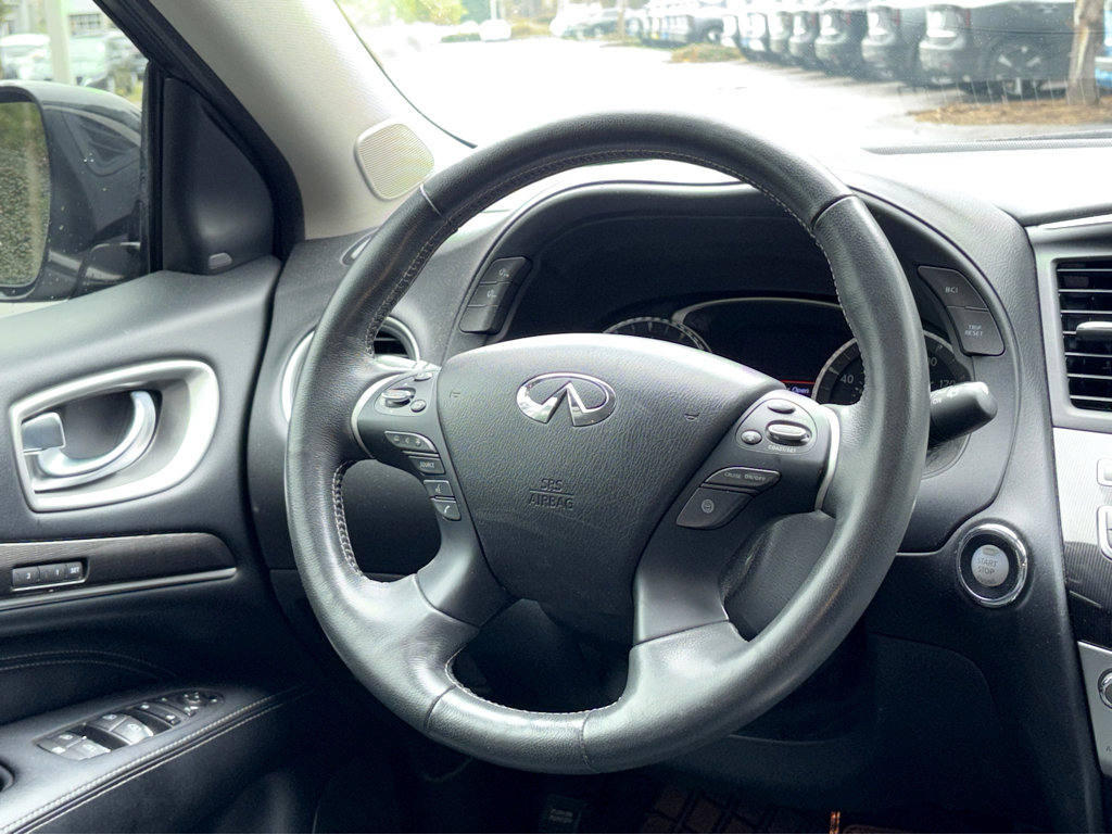 2020 Infiniti QX60 Luxe photo 18