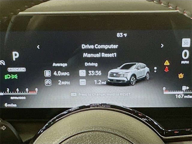 2025 Nissan Kicks SR photo 2