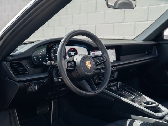 2021 Porsche 911 4 Cabriolet photo 4