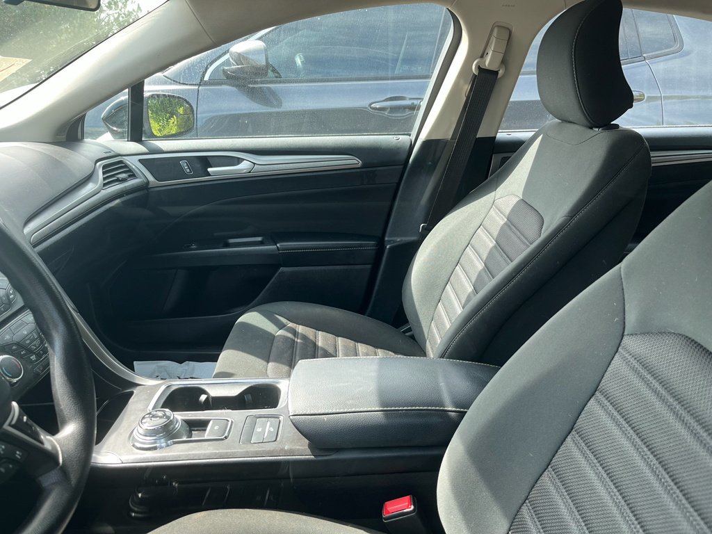 2018 Ford Fusion Hybrid SE photo 8