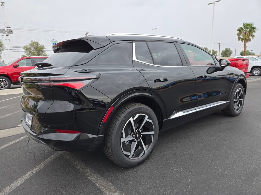 2025 Chevrolet Equinox EV 1LT photo 4
