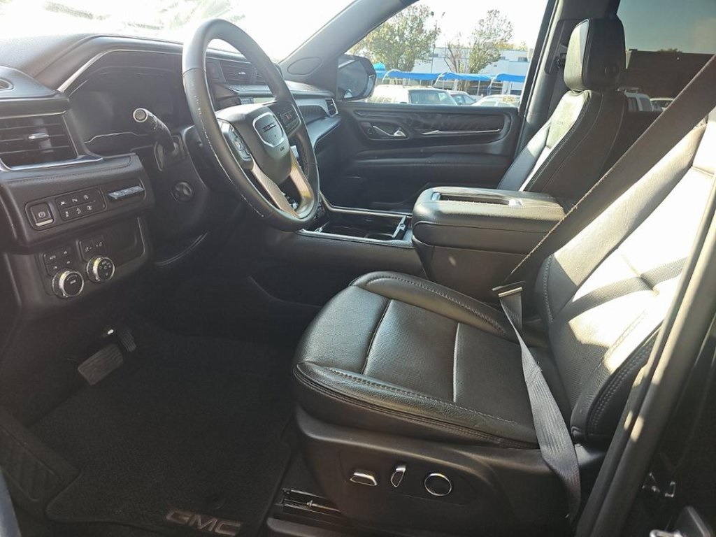2023 Gmc Yukon Denali photo 3