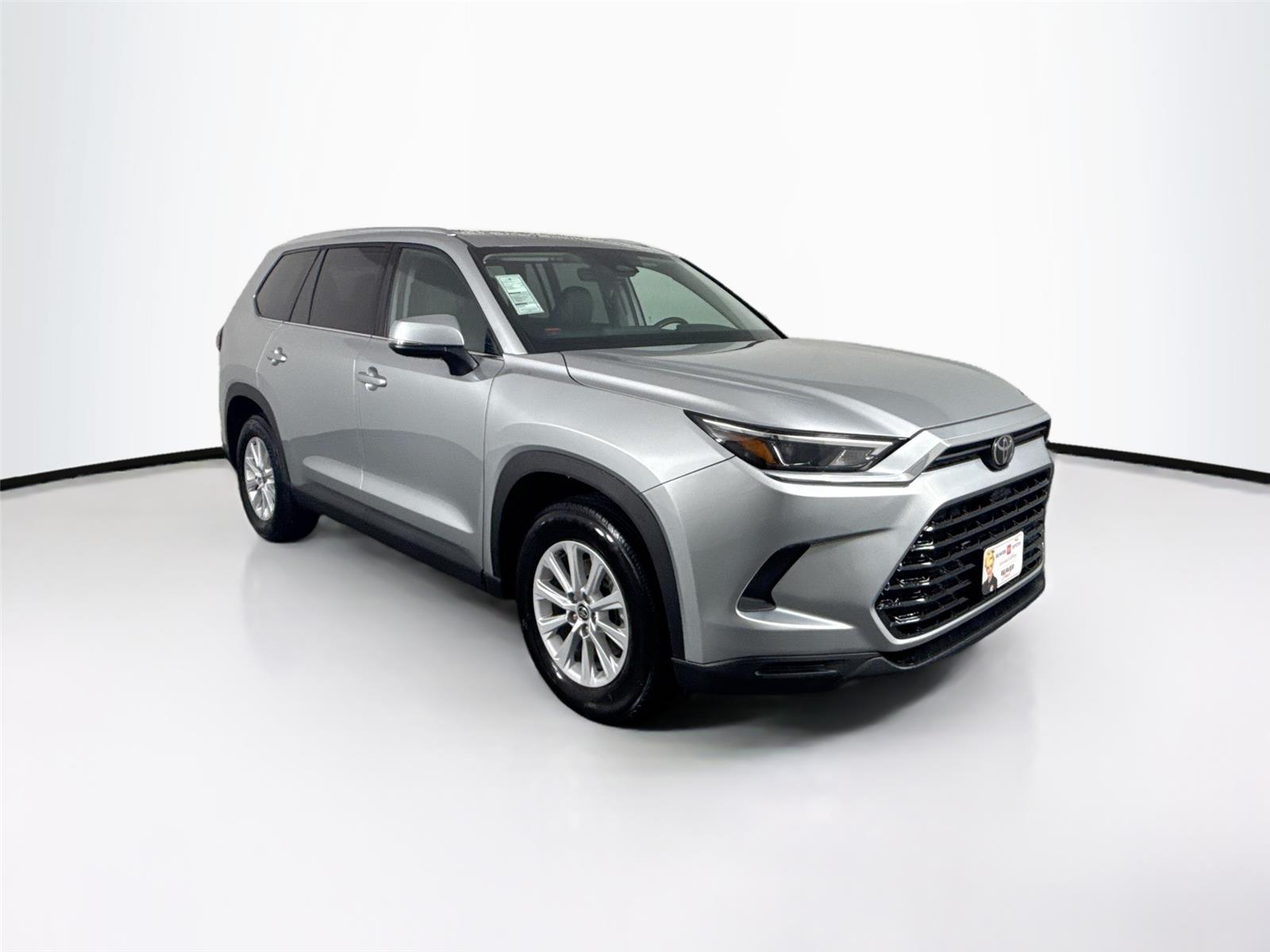 2024 Toyota Grand Highlander XLE photo 4
