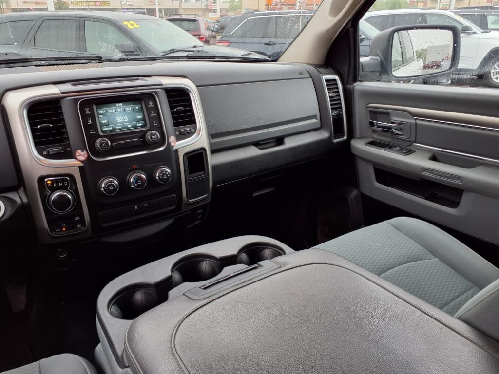 2020 Ram 1500 Classic SLT photo 15