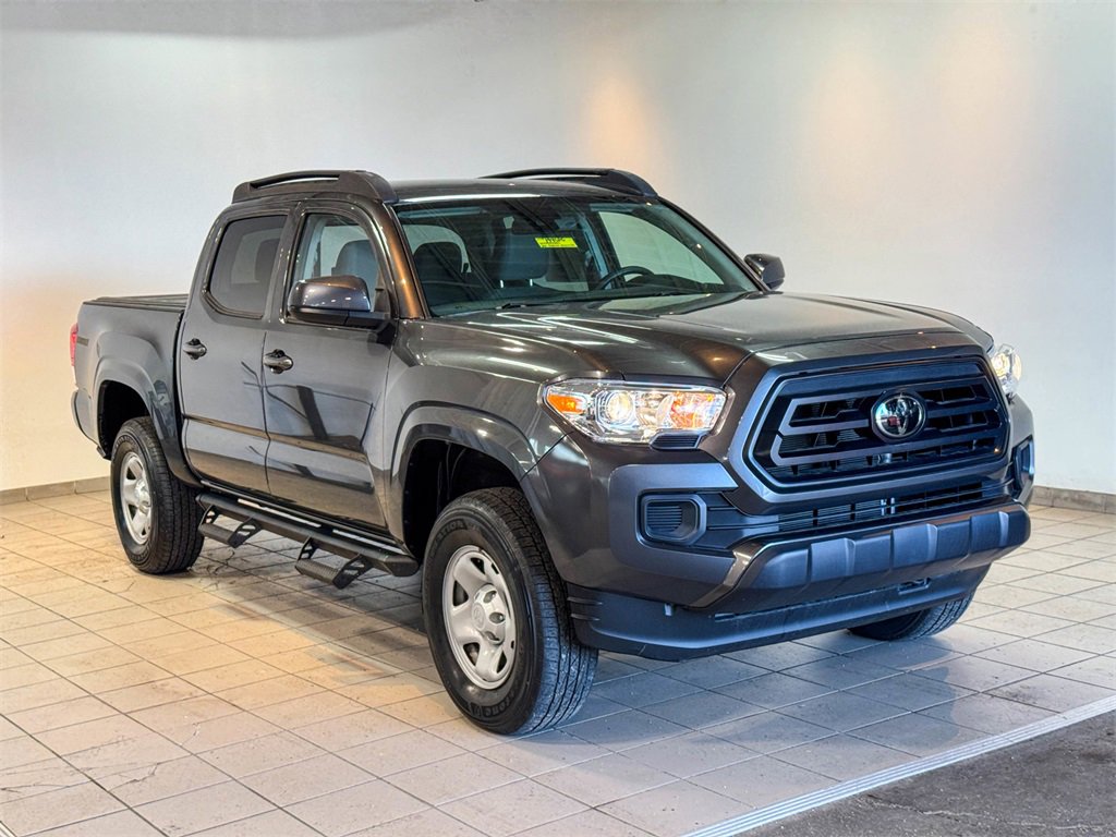 2022 Toyota Tacoma SR V6 photo 3