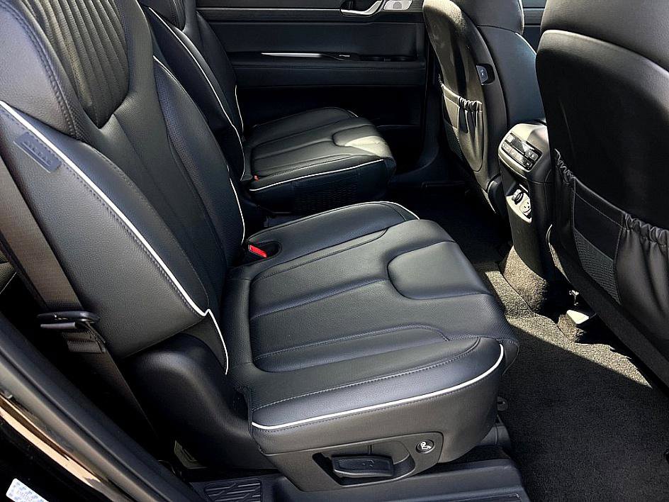 2023 Hyundai Palisade Limited photo 21