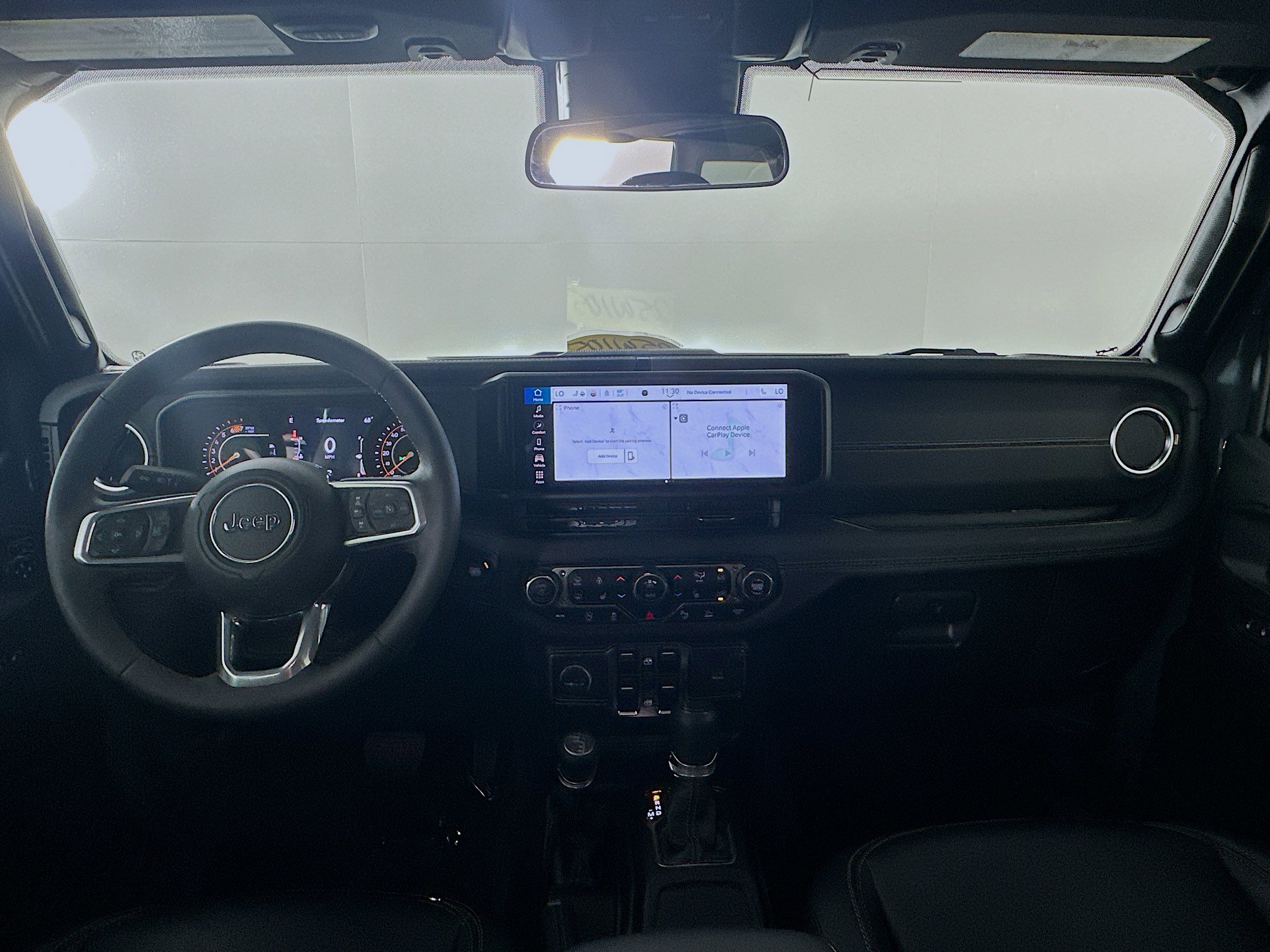 2024 Jeep Wrangler Sahara photo 13