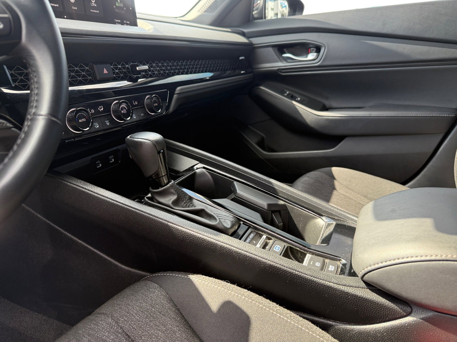 2023 Honda Accord Hybrid Sport photo 13
