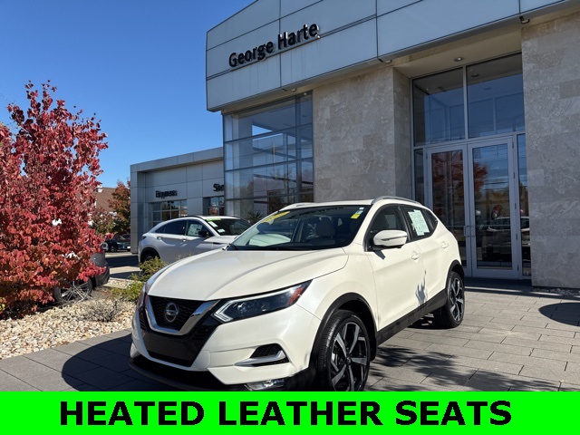 2022 Nissan Rogue Sport SL photo 3