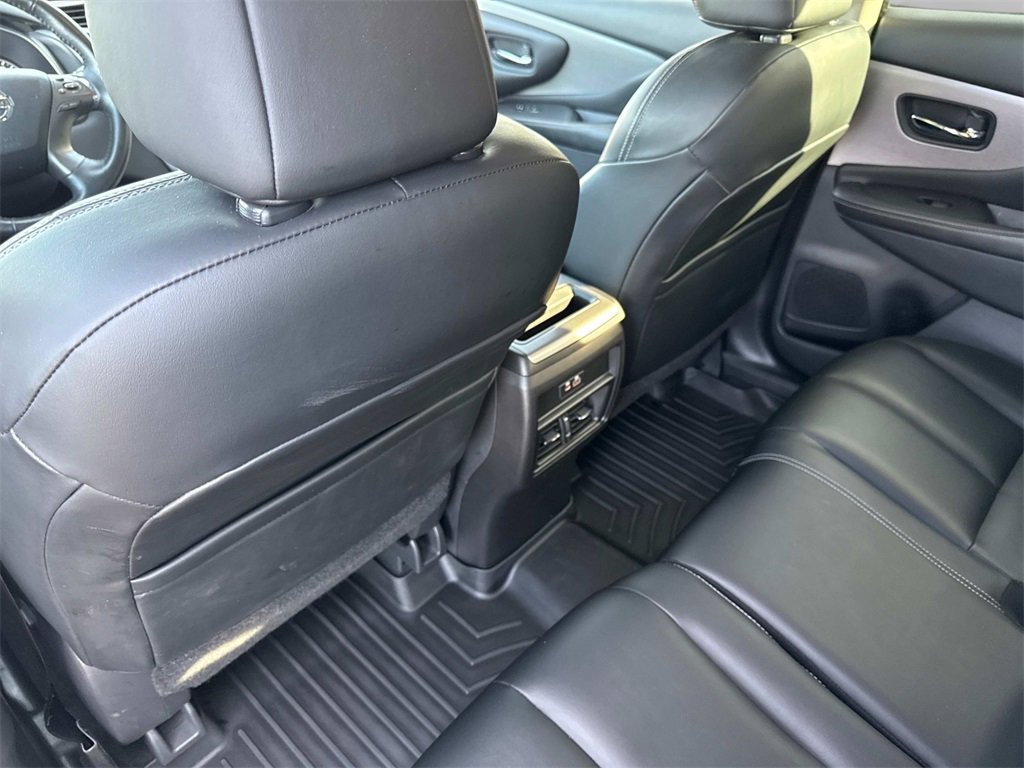 2021 Nissan Murano SV photo 13