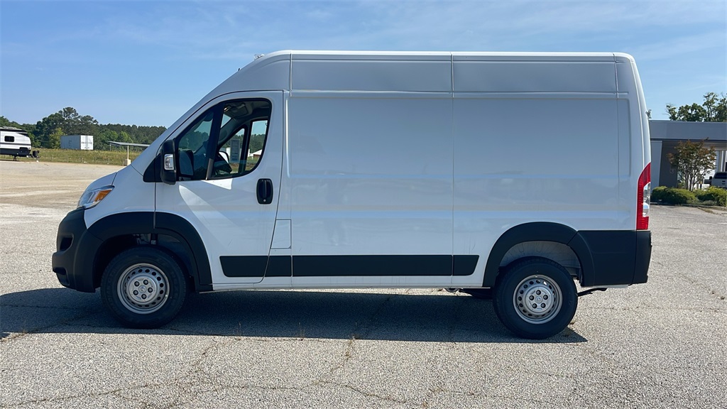 2025 Ram ProMaster 1500 photo 2