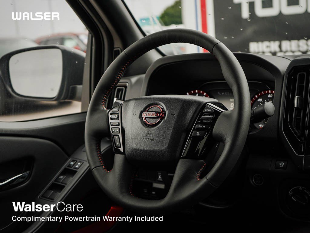 2025 Nissan Frontier PRO-4X photo 11