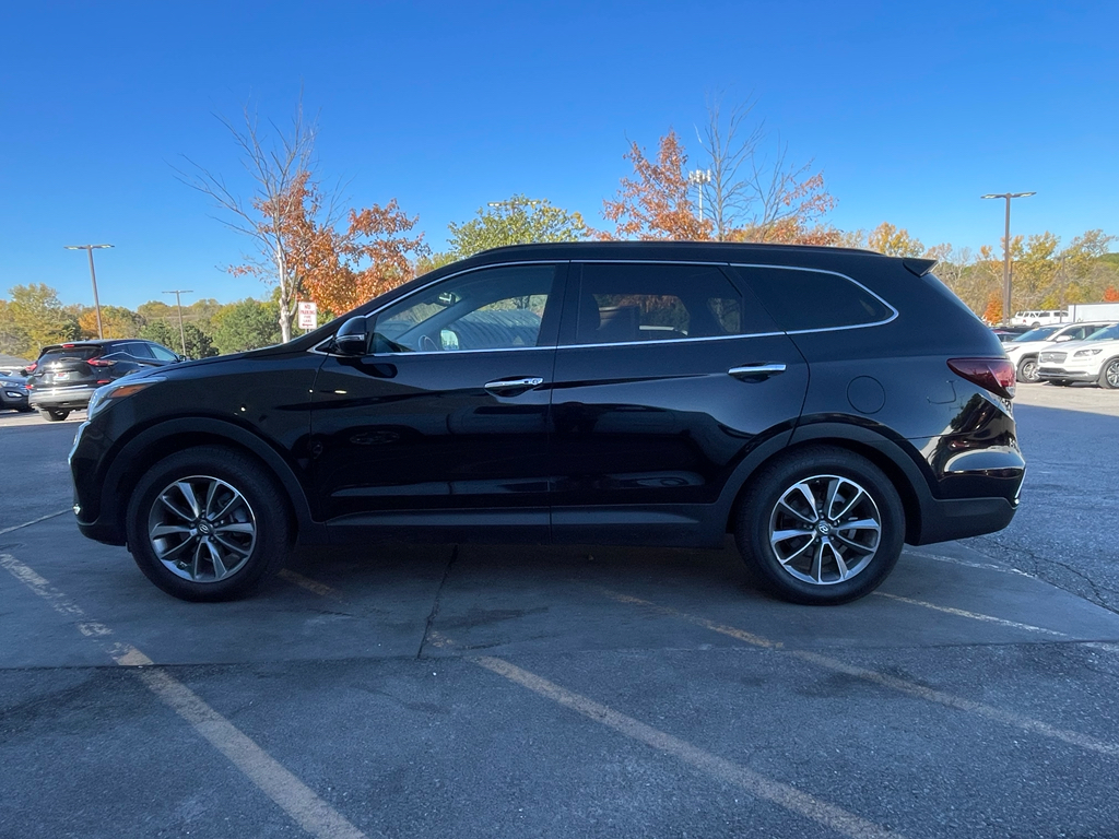 Used 2019 Hyundai Santa Fe SE with VIN KM8SN4HF6KU300014 for sale in Kansas City