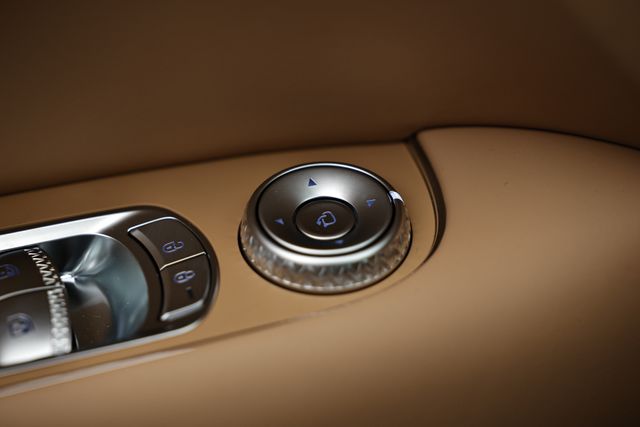 2025 Genesis G90 3.5T AWD photo 15
