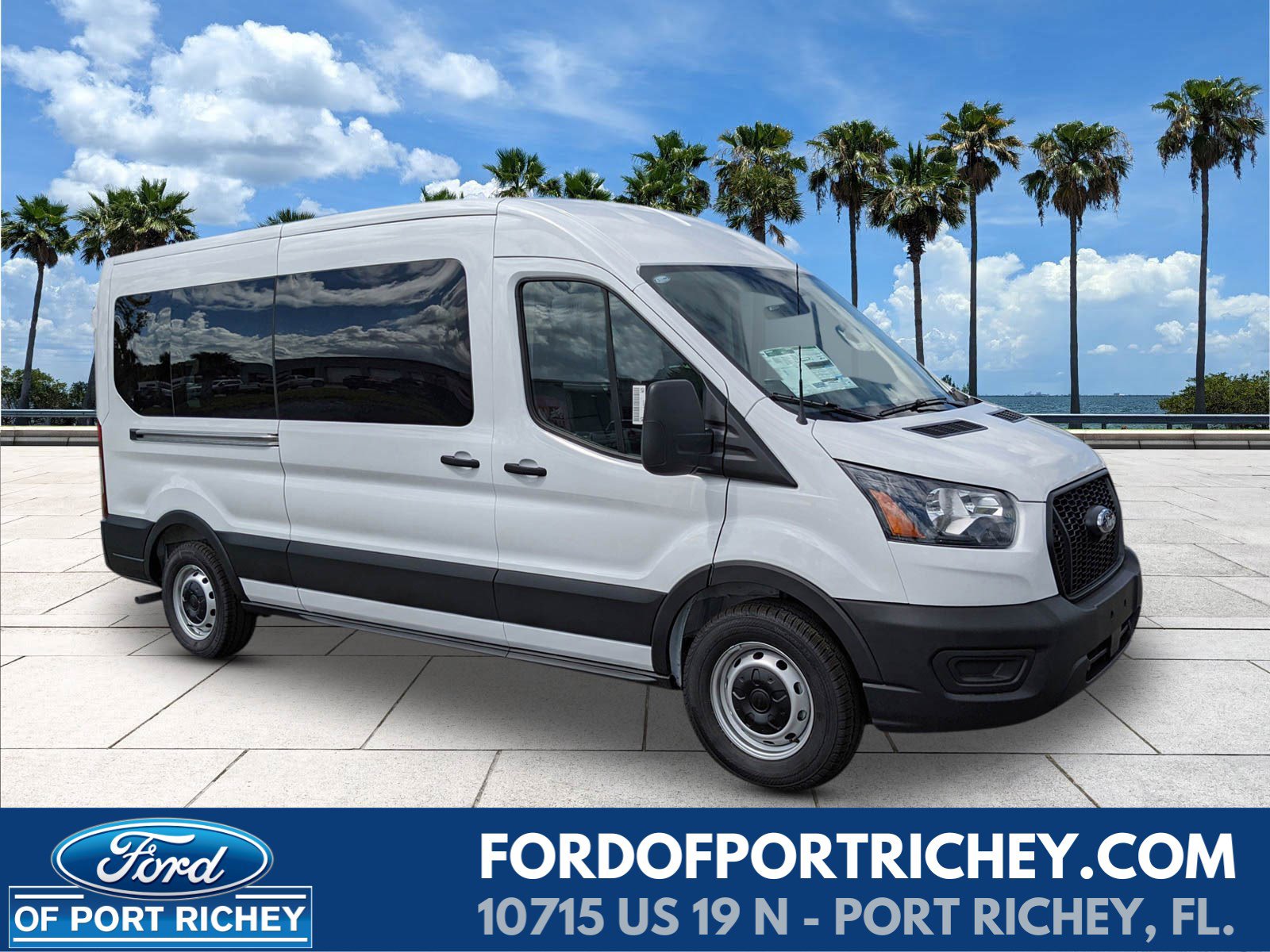 2025 Ford Transit Passenger Van XL's photo