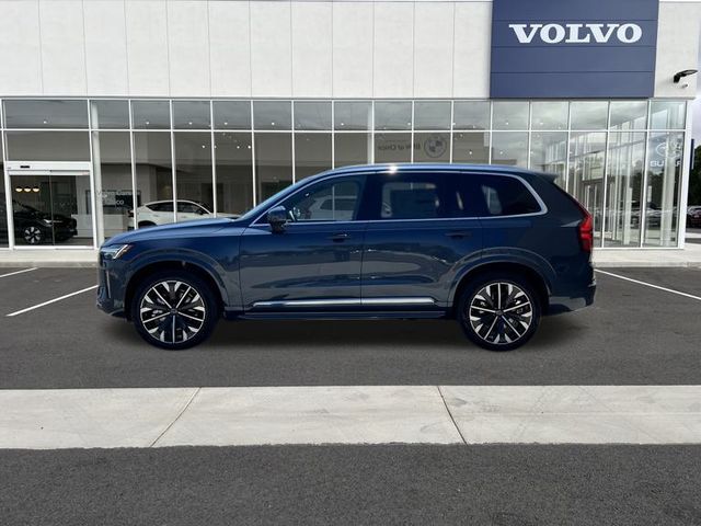 2025 Volvo XC90 Core photo 3