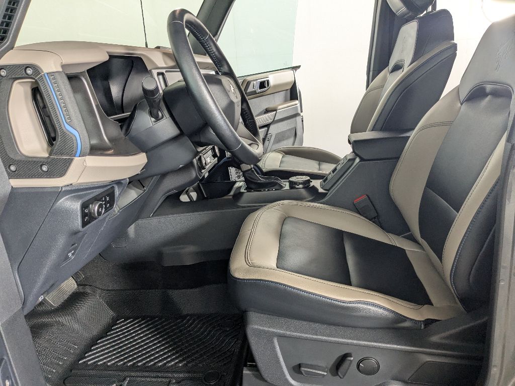 2023 Ford Bronco Base Big Bend Black Diamond Outer Banks Badlands Wildtrak Everglades photo 9