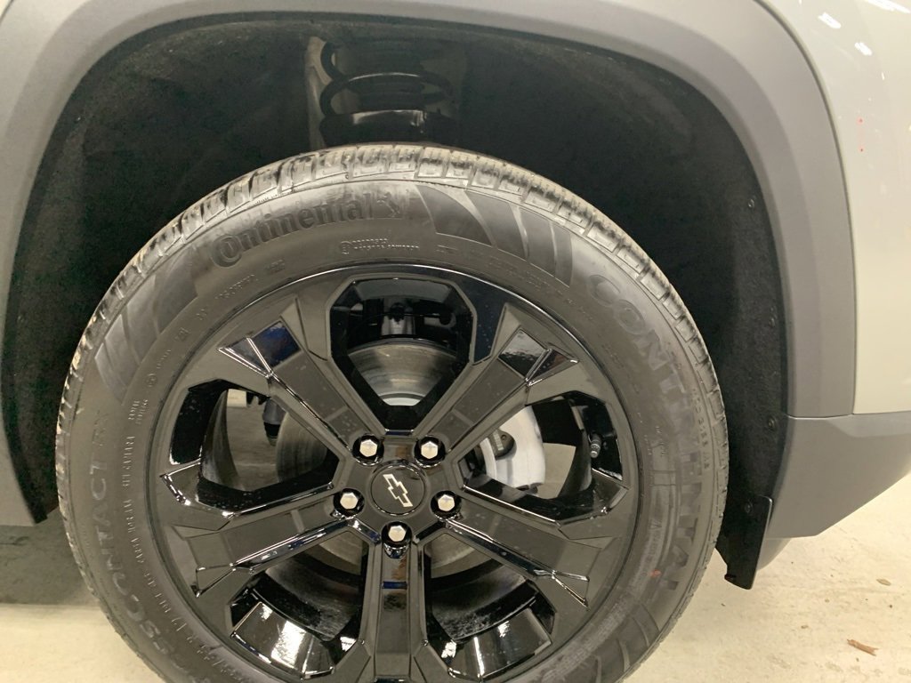 2026 Chevrolet Equinox LT photo 11