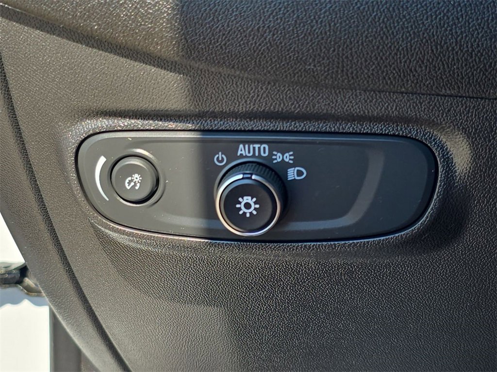 2024 Chevrolet Equinox LS photo 15