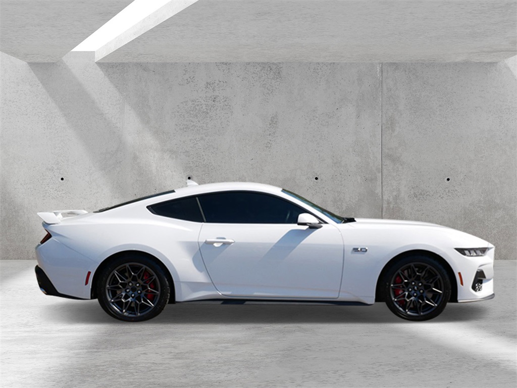 2024 Ford Mustang GT Premium photo 2