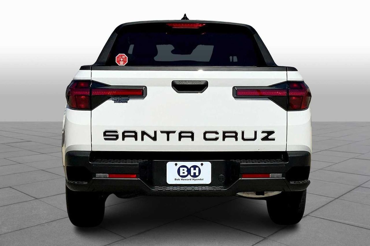 2026 Hyundai Santa Cruz SE photo 2