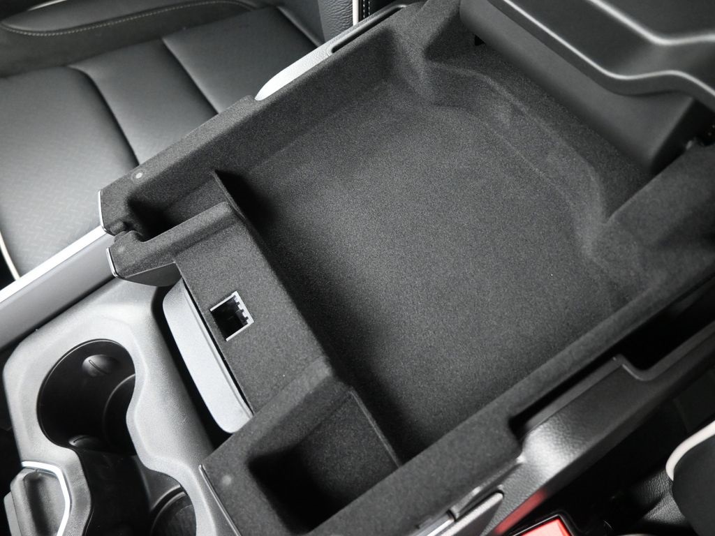 2026 Ram 1500 Laramie photo 3