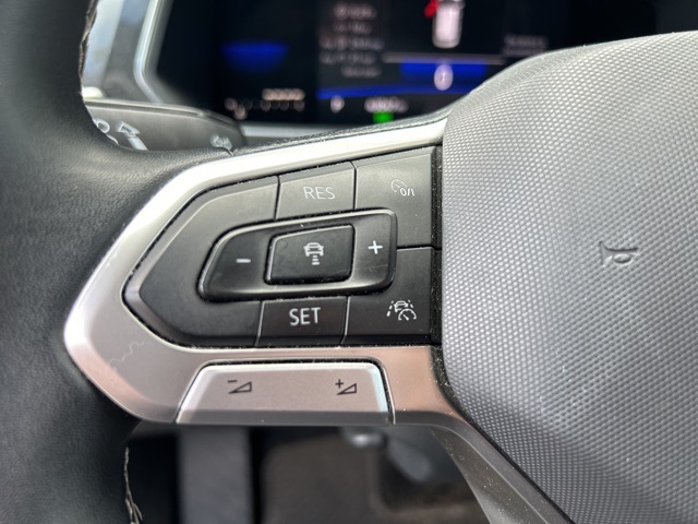 2022 Volkswagen Tiguan SE photo 12