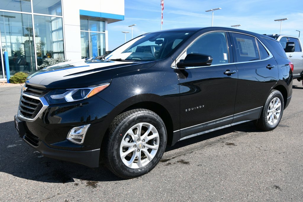 Used 2020 Chevrolet Equinox LT with VIN 2GNAXUEV3L6282696 for sale in North Branch, Minnesota