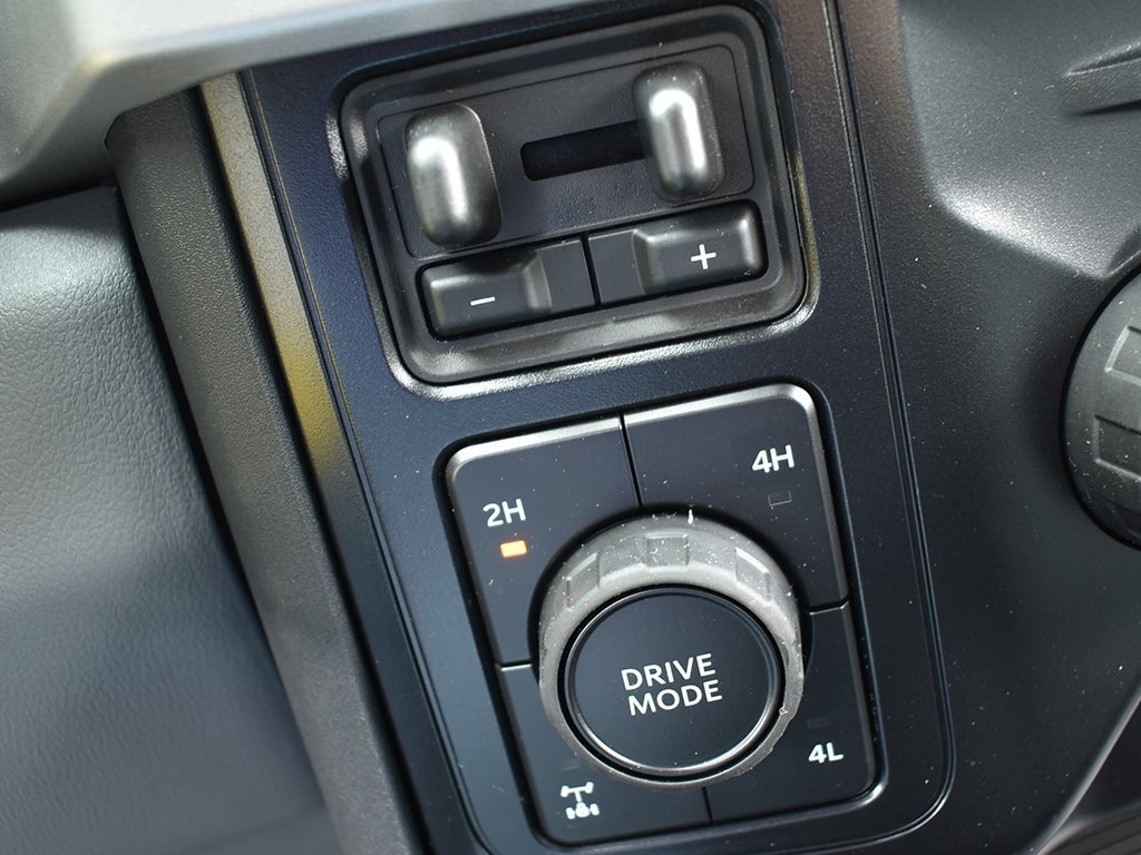 2025 Ford F-250 XLT photo 17