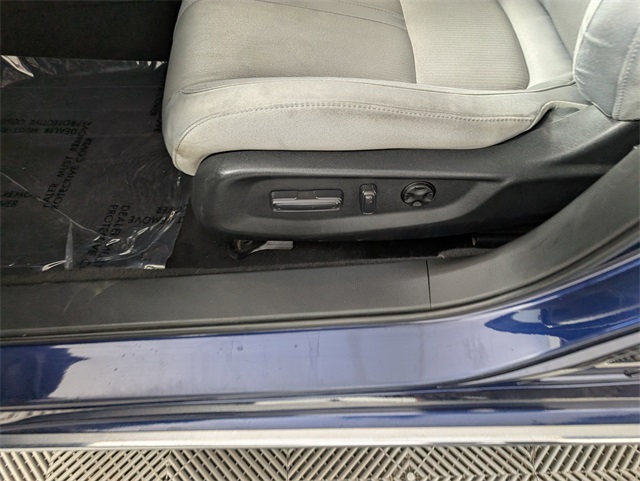2019 Honda Accord EX photo 12