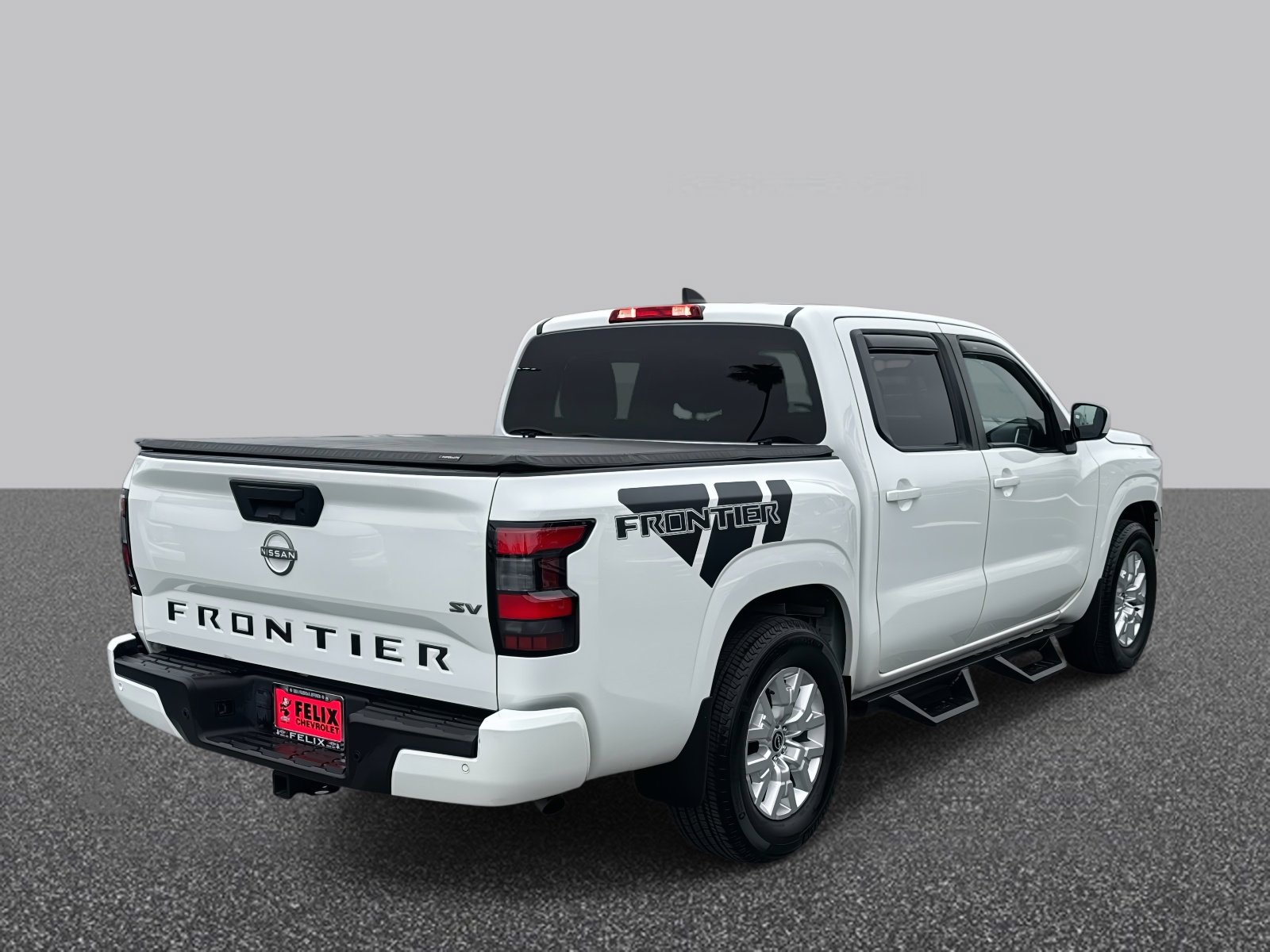 2023 Nissan Frontier SV photo 4