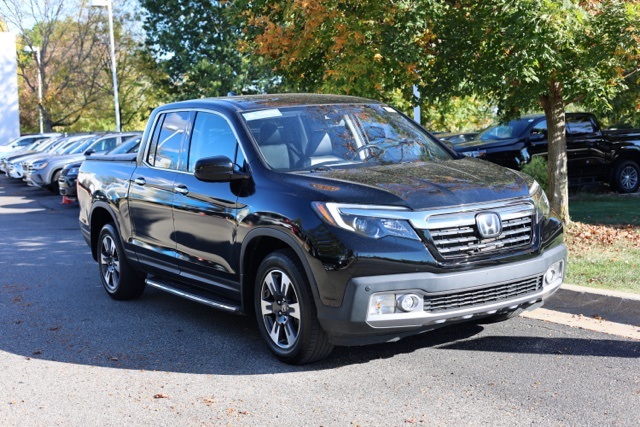 2019 Honda Ridgeline RTL-E photo 2