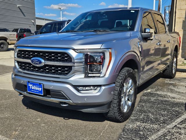2022 Ford F-150 Platinum photo 2