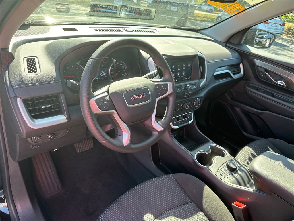 2023 Gmc Terrain SLE photo 16
