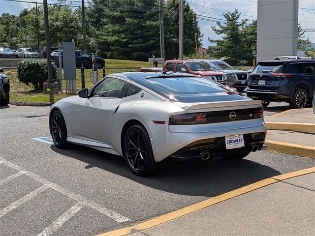 2025 Nissan Z Performance photo 5