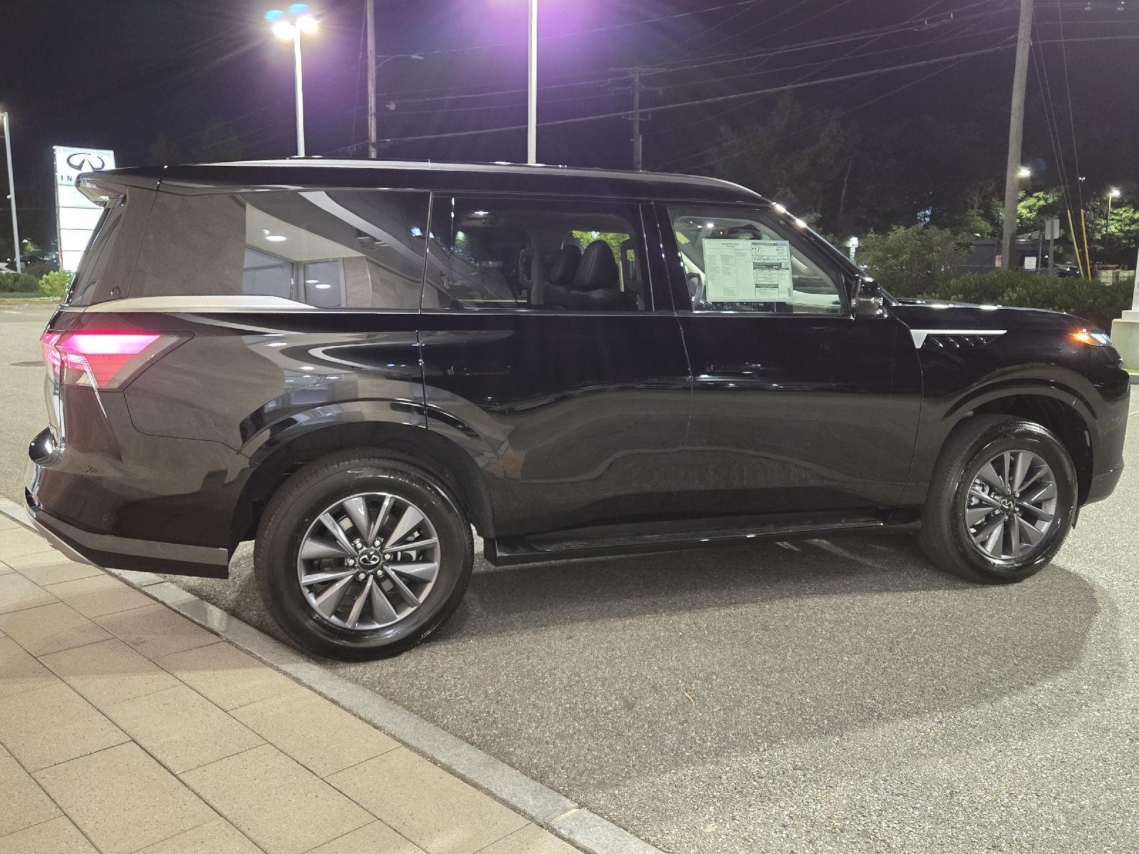 2026 Infiniti QX80 Pure photo 14
